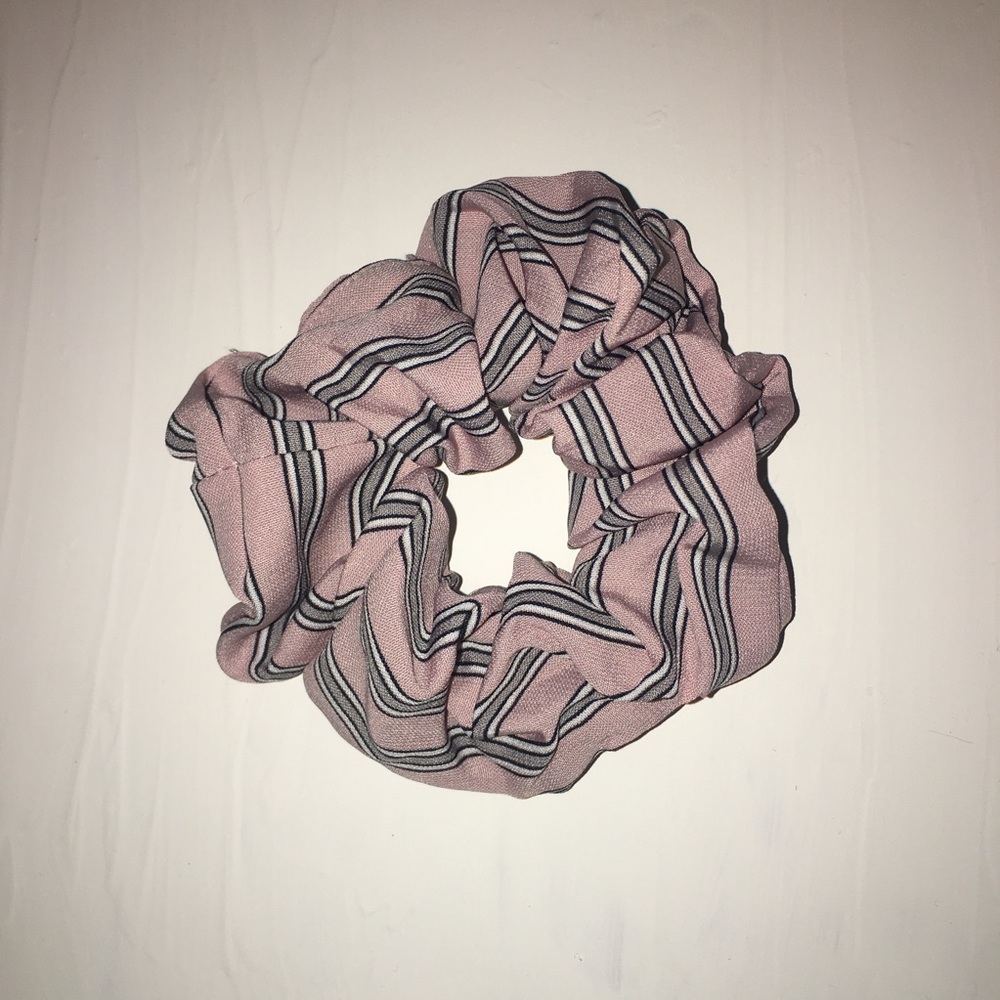 Pink/Grey Stripe Scrunchie